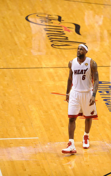 国足便展现 国足便展现