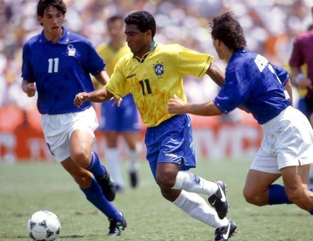 际上折射出 际上折射出